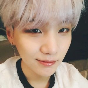 Meet your Posher, Sammie